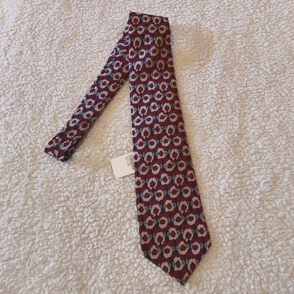 🌺 NWT Mens Geoffrey Beene Necktie